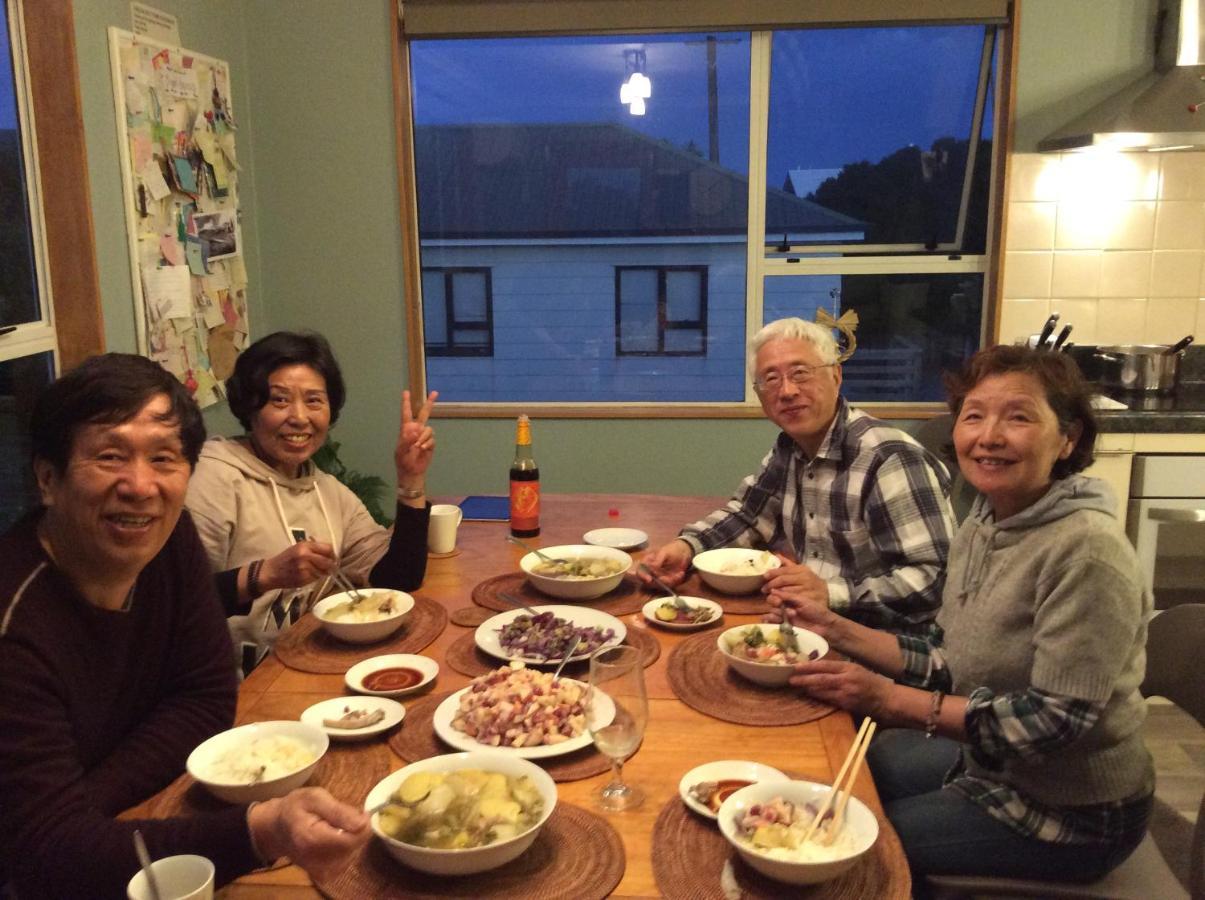 Brook House B&B & Cottages Kaikoura Ngoại thất bức ảnh