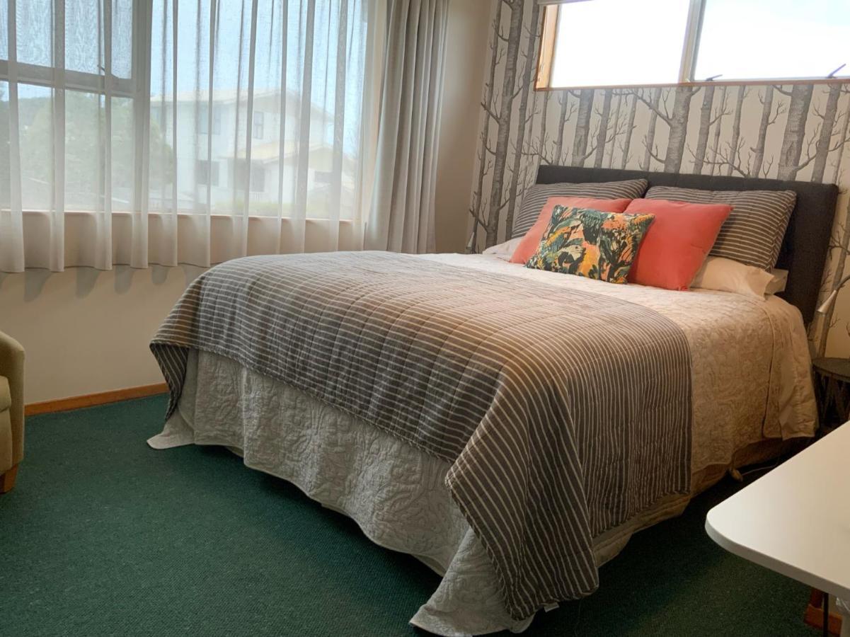 Brook House B&B & Cottages Kaikoura Ngoại thất bức ảnh