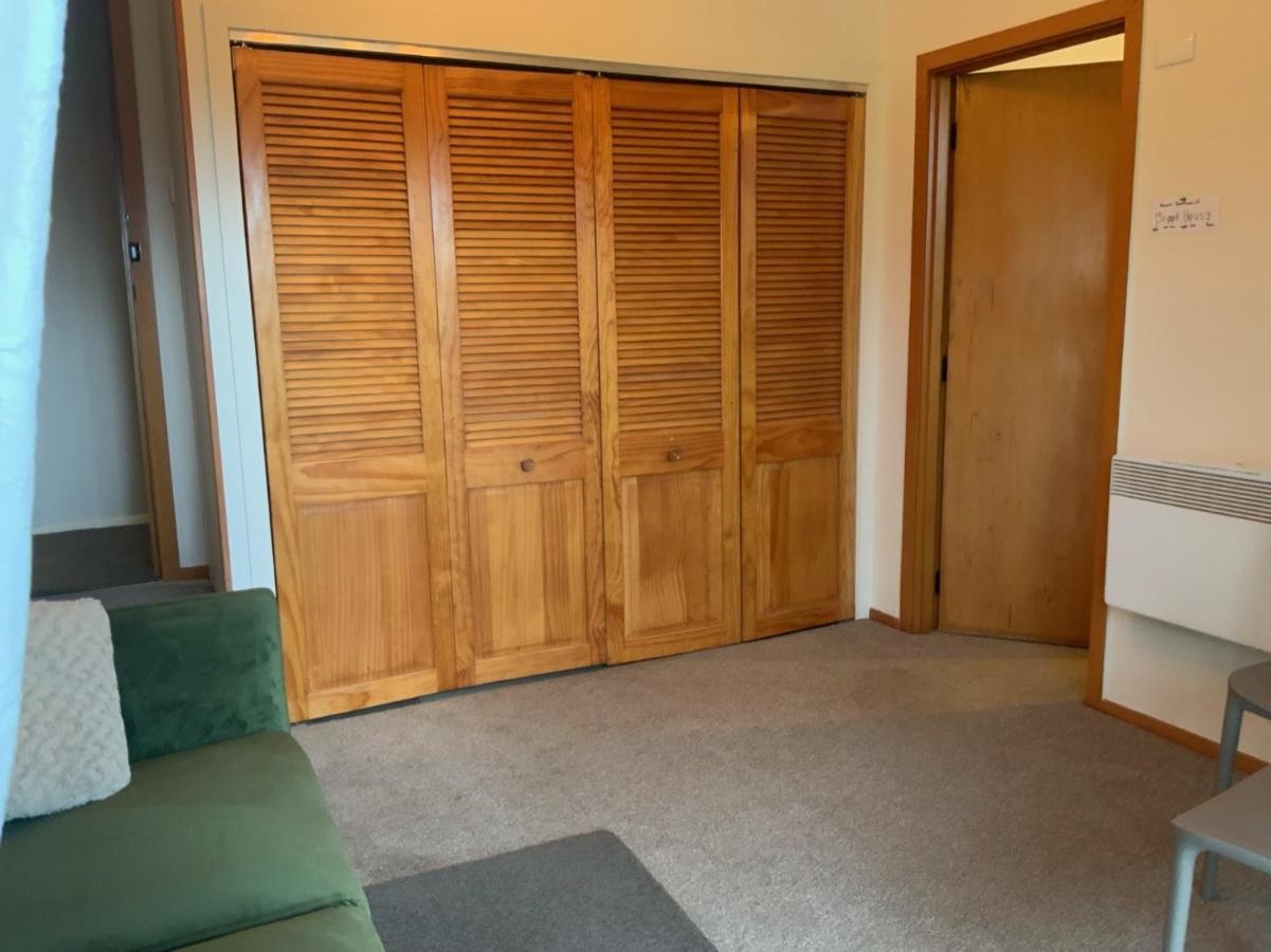 Brook House B&B & Cottages Kaikoura Ngoại thất bức ảnh