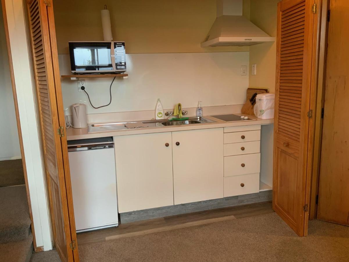 Brook House B&B & Cottages Kaikoura Ngoại thất bức ảnh