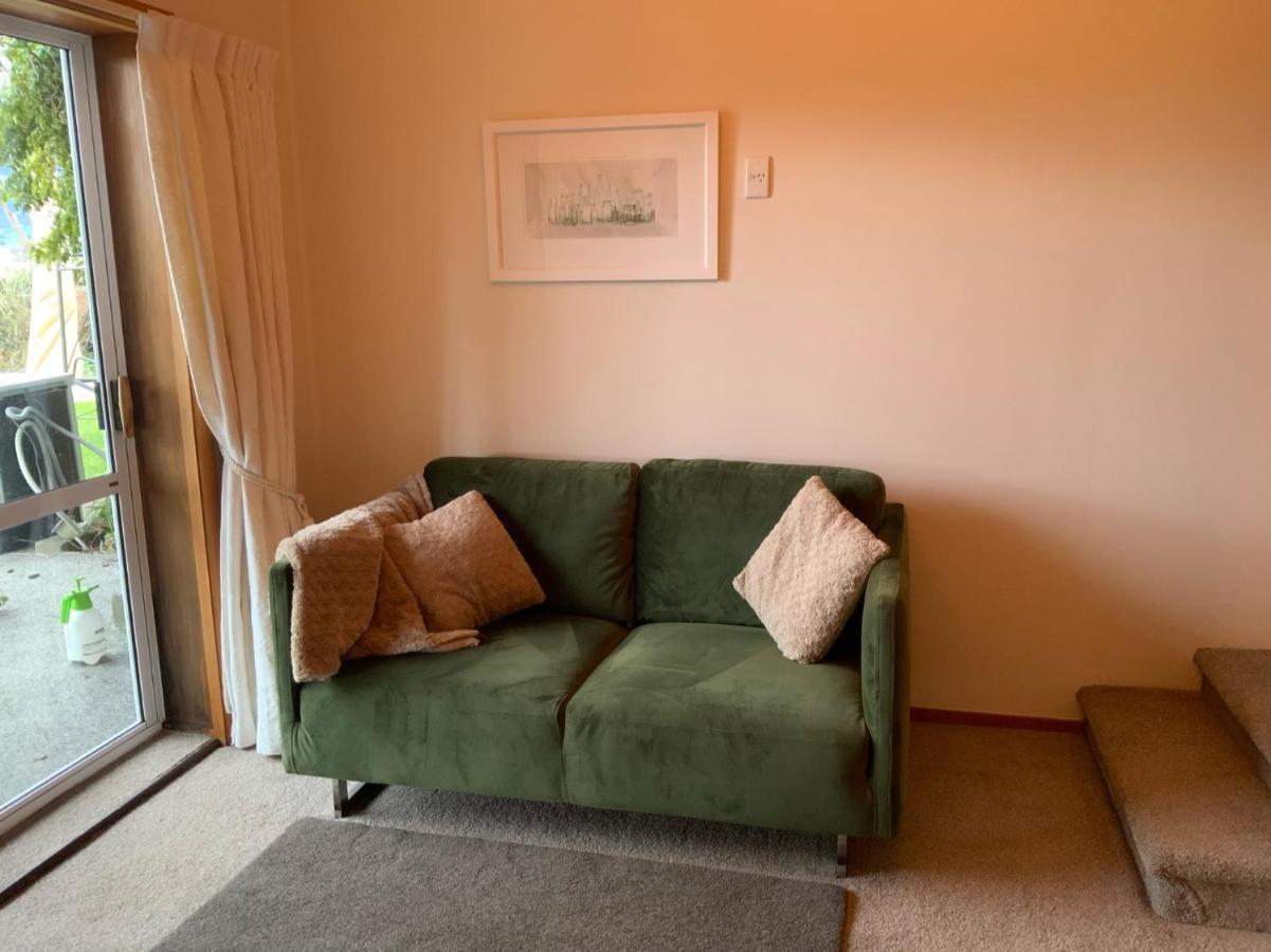 Brook House B&B & Cottages Kaikoura Ngoại thất bức ảnh