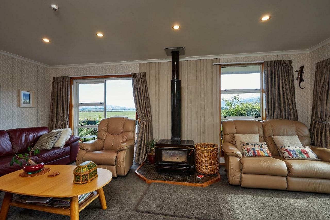 Brook House B&B & Cottages Kaikoura Ngoại thất bức ảnh