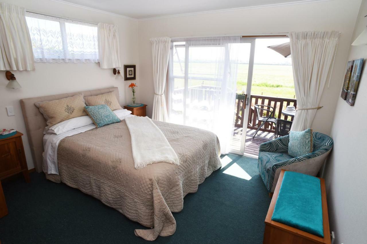 Brook House B&B & Cottages Kaikoura Ngoại thất bức ảnh