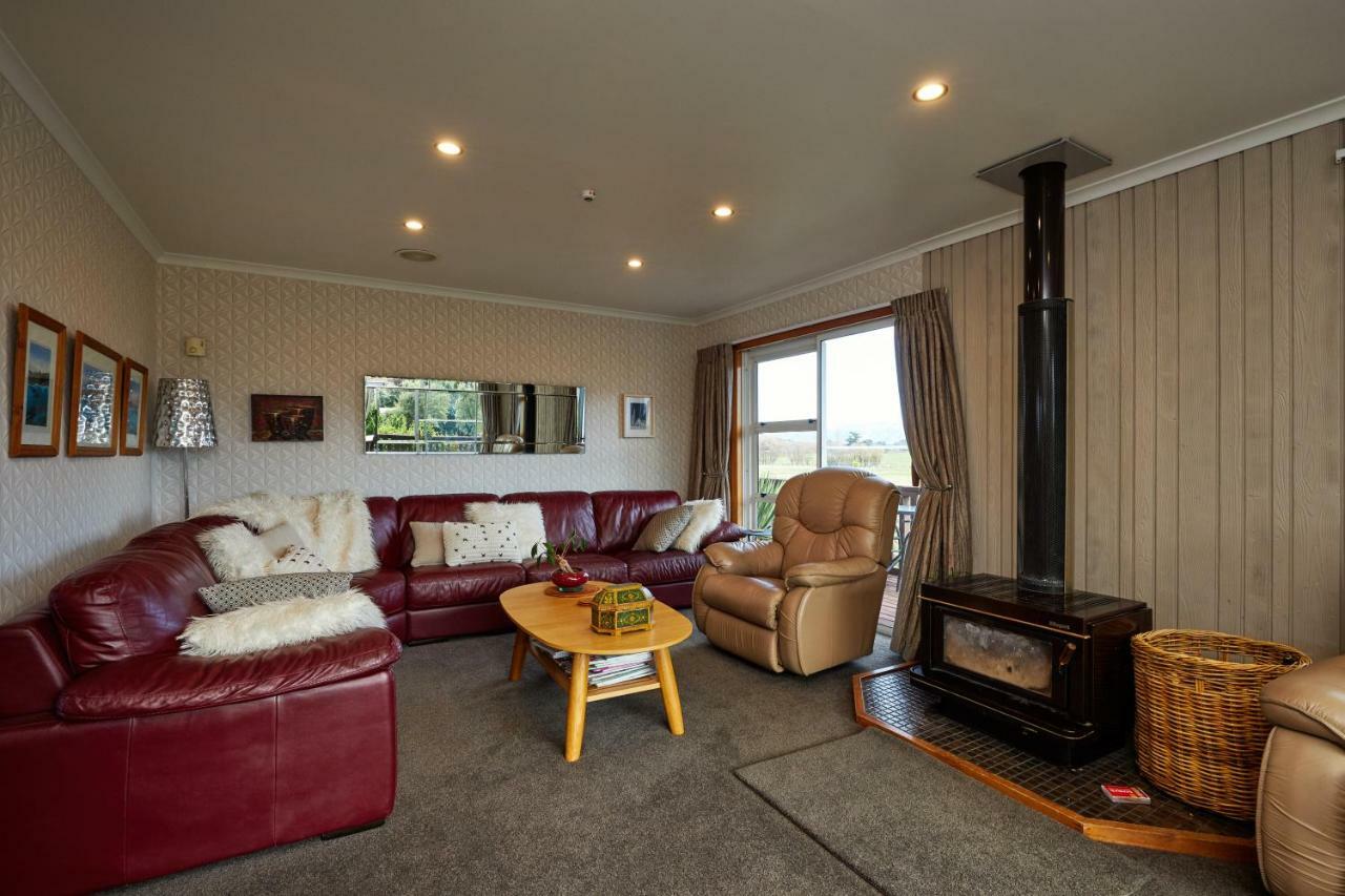 Brook House B&B & Cottages Kaikoura Ngoại thất bức ảnh