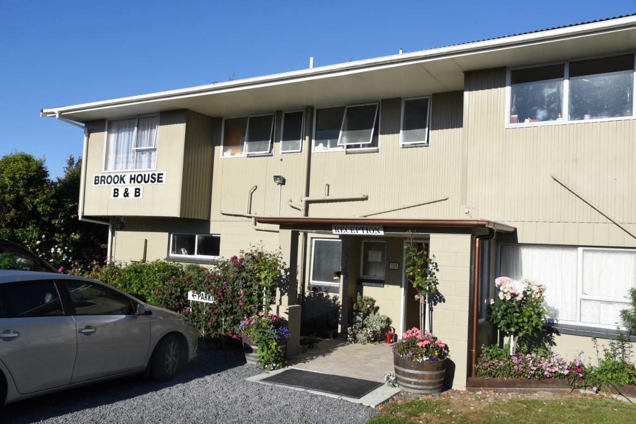 Brook House B&B & Cottages Kaikoura Ngoại thất bức ảnh