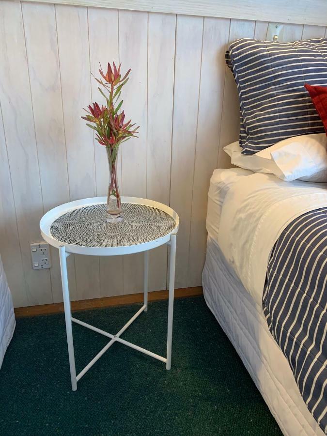 Brook House B&B & Cottages Kaikoura Ngoại thất bức ảnh